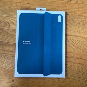 iPad Air smartfolio navy blue new
